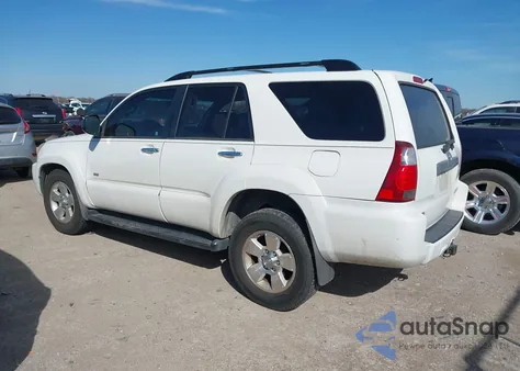 2007 Toyota 4Runner Sr5 V6 z USA, uszkodzony, nr VIN JTEZU14R278070875